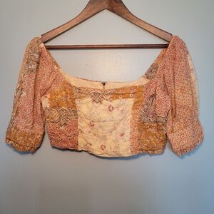 Moodie Patchwork Crop Top With Short Puff Sleeve Back Zipper Women' Size Medium